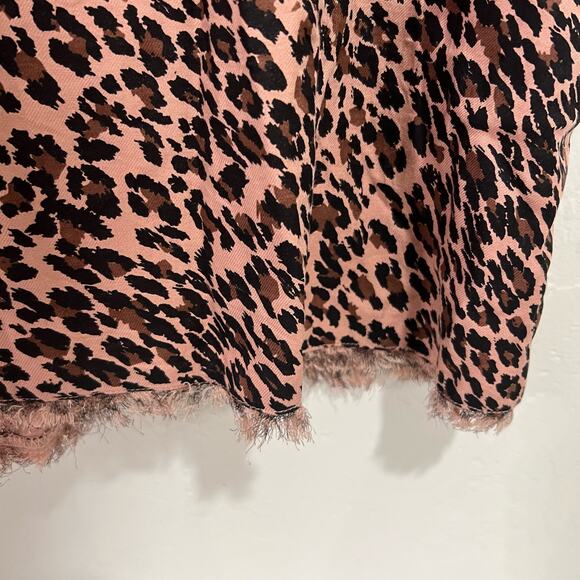 Francesca’s Collection Miami Leopard Print Shift Dress Size Small - Picture 4 of 8